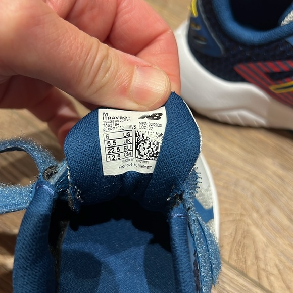 New Balance Runners, New, US size 6, toddler - Picture 4 of 6